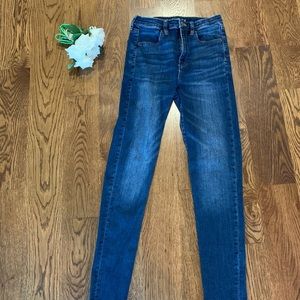 Super Cute AE Skinny jeans